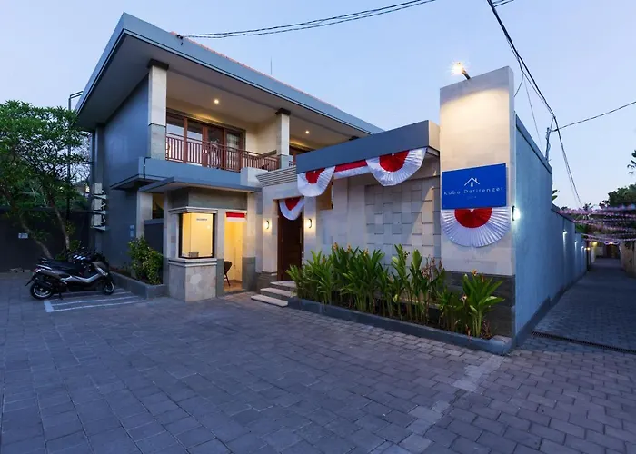 Kubu Petitenget Seminyak (Bali)
