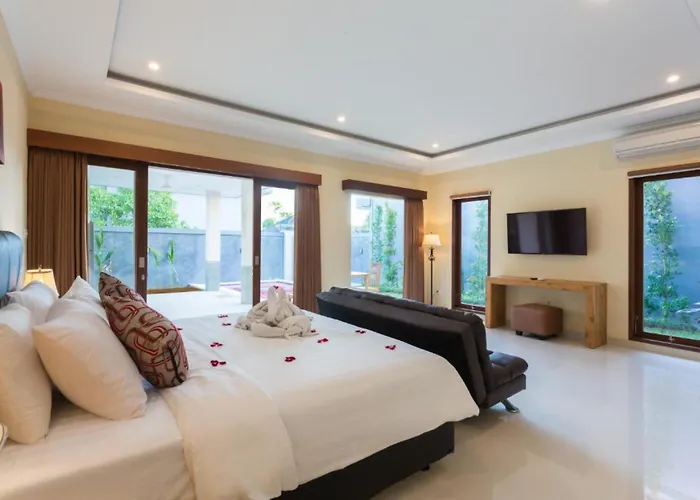 Hotel Kubu Petitenget