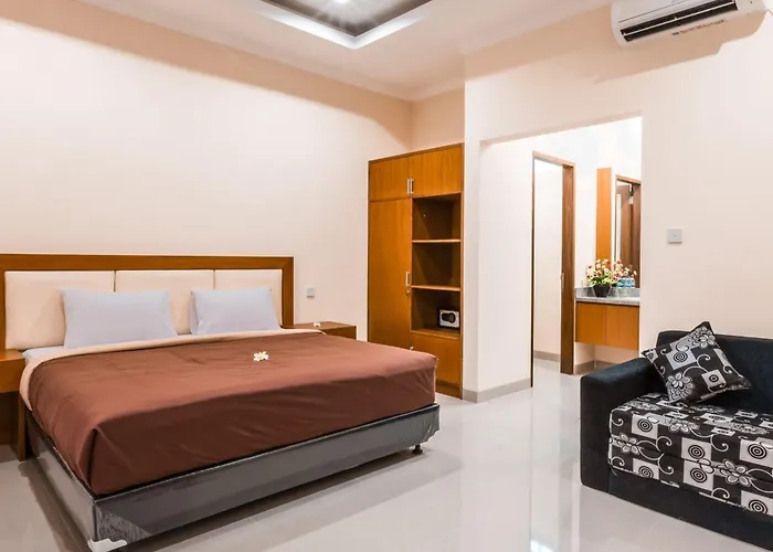 Hotel Kubu Petitenget 3*