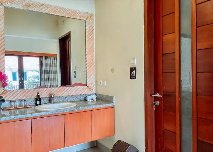 Kubu Petitenget 3*