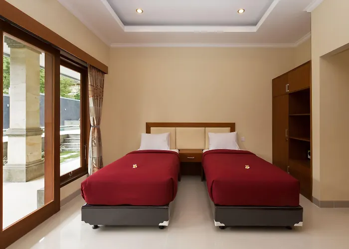 Hotel Kubu Petitenget 3*