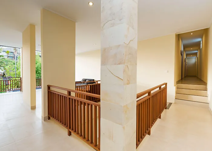 Hotel Kubu Petitenget