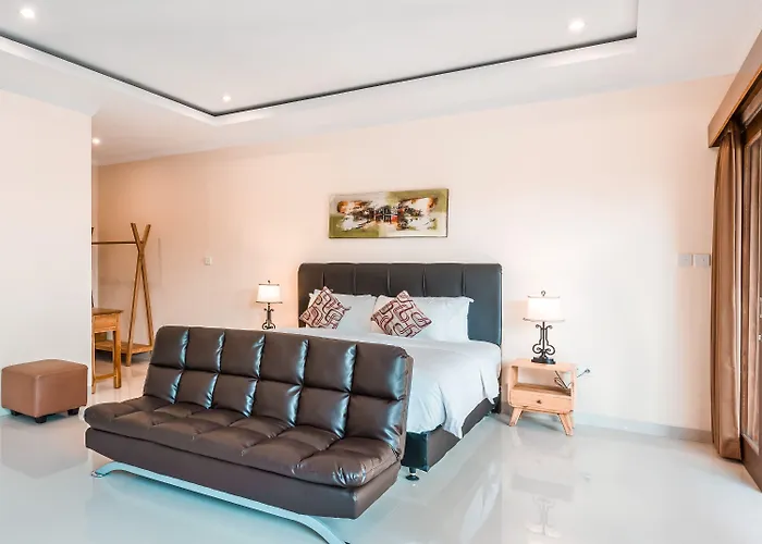 Kubu Petitenget Seminyak (Bali)