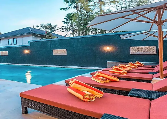Kubu Petitenget Hotel
